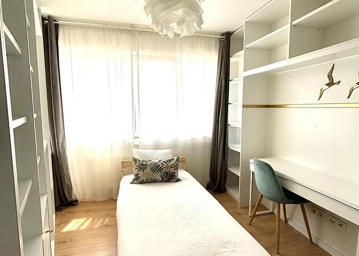 Apartamento Beautiful Two Bedroom In Center *